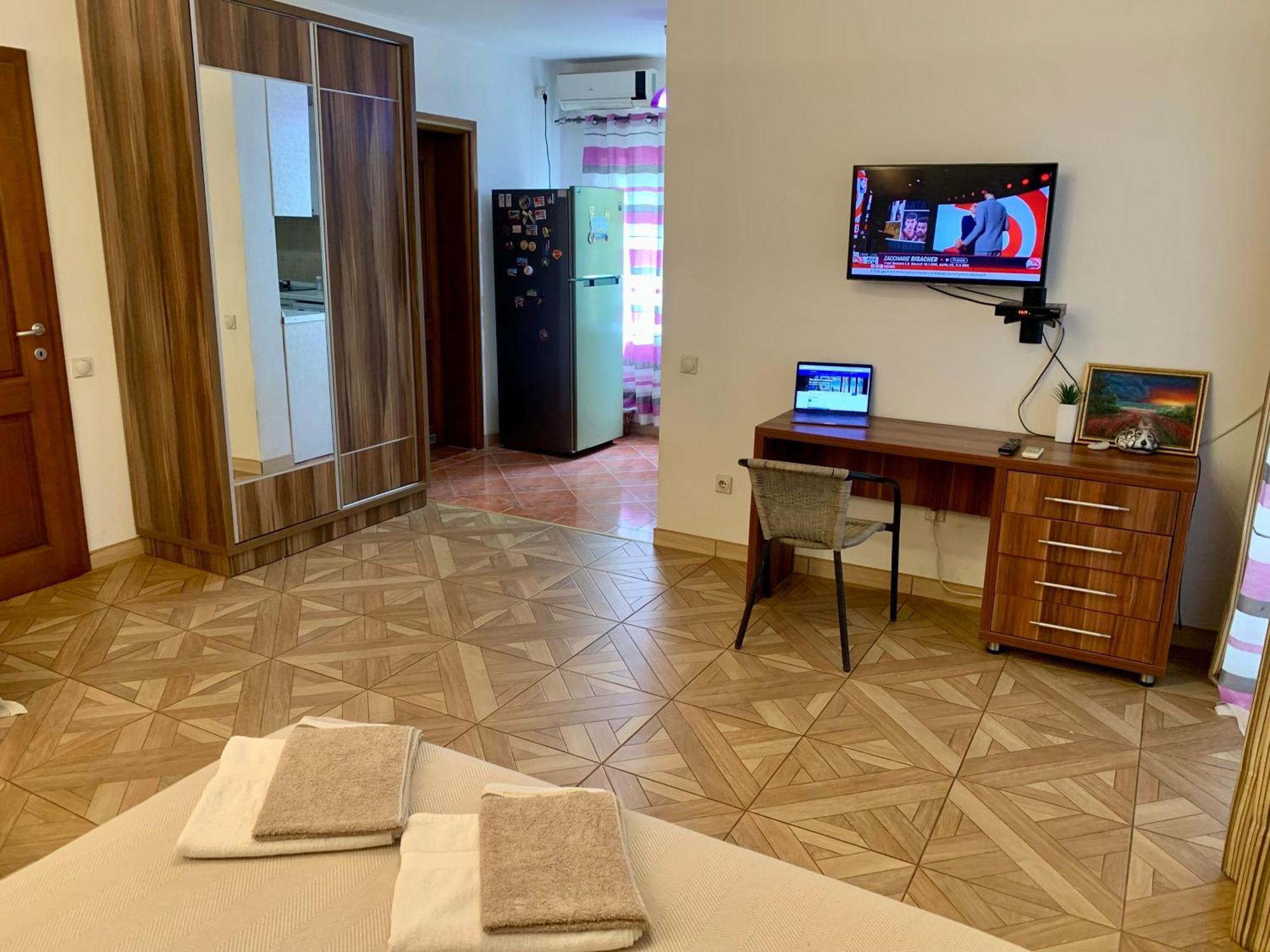 Axenia Hotel Utjeha Esterno foto