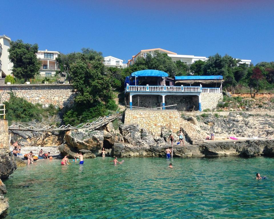 Axenia Hotel Utjeha Esterno foto